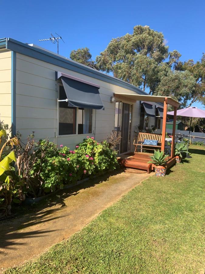 Moana Beach Sunset Holiday Accommodation A Экстерьер фото